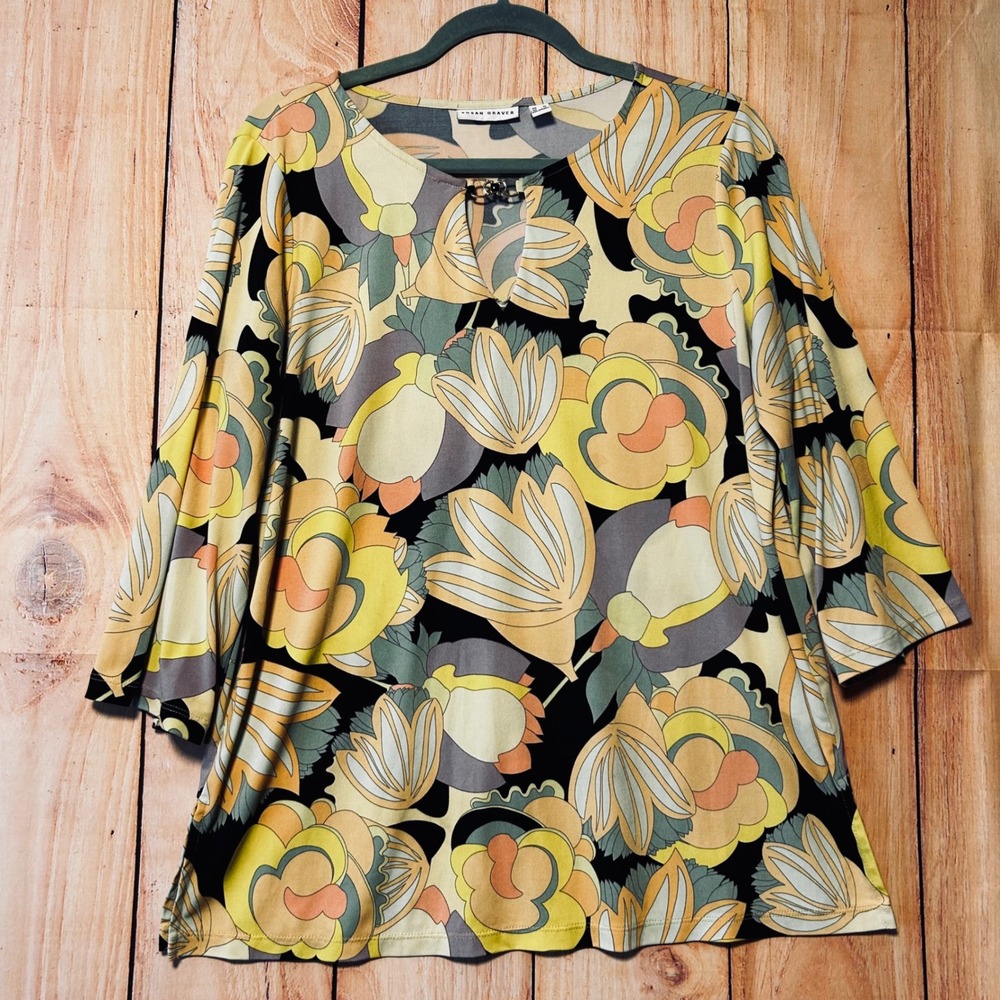 Susan Graver Floral Blouse Womens Medium Yellow Grey 3/4 Sleeve Retro Mod‎ AV